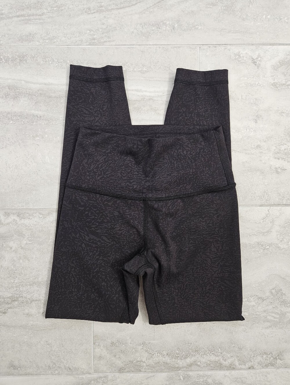 Lululemon Wunder Train Leggings Black 25" Size 4 EUC